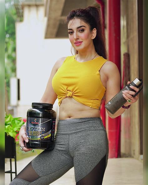 Unlocking the Secrets of Surbhi Mahendru's Beauty and Physique