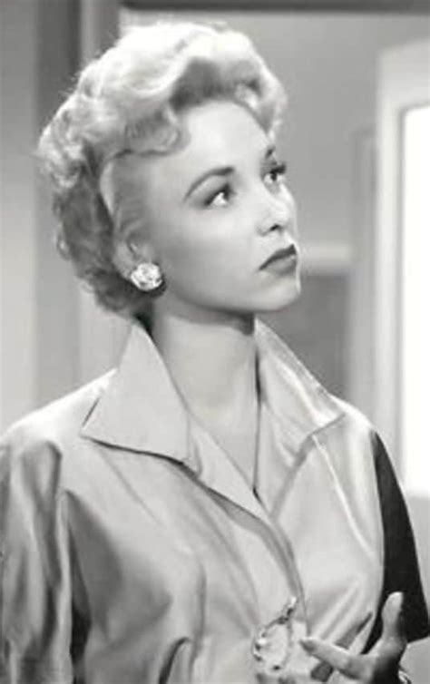 Unveiling the Age, Height, and Figure of Beverly Garland