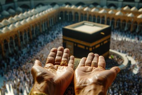 Unveiling the Intense Spiritual Connection of Prayer Within the Sacred Kaaba