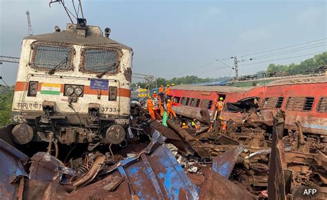 Unveiling the Relationship Between Railway Incidents and Personal Challenges