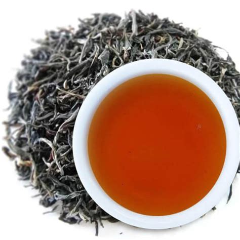 Unveiling the Richness of Tea: Uncovering the Array of Tastes and Health Advantages