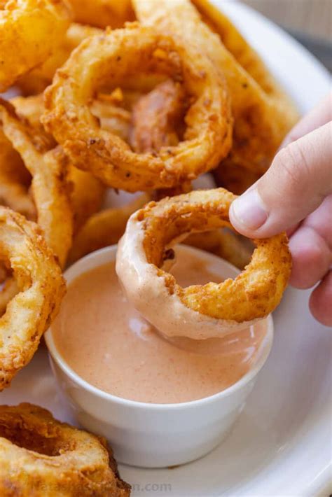 Upgrade Your Onion Ring Experience with Delightful Dipping Sauces