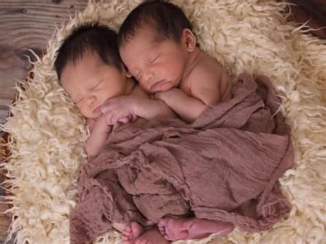 When Twin Infants Pass Away in Dreams: What Does it Signify?