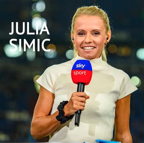 Who is Julia Simic?