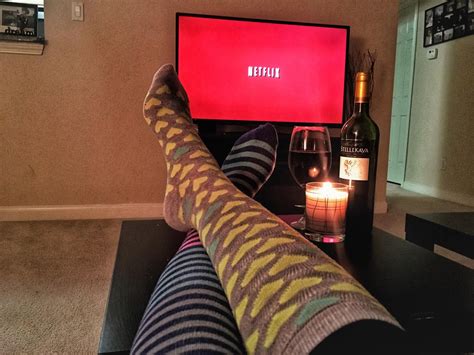 Wine and Chill: Unwinding with the Ideal Wine Selection and Netflix Shows