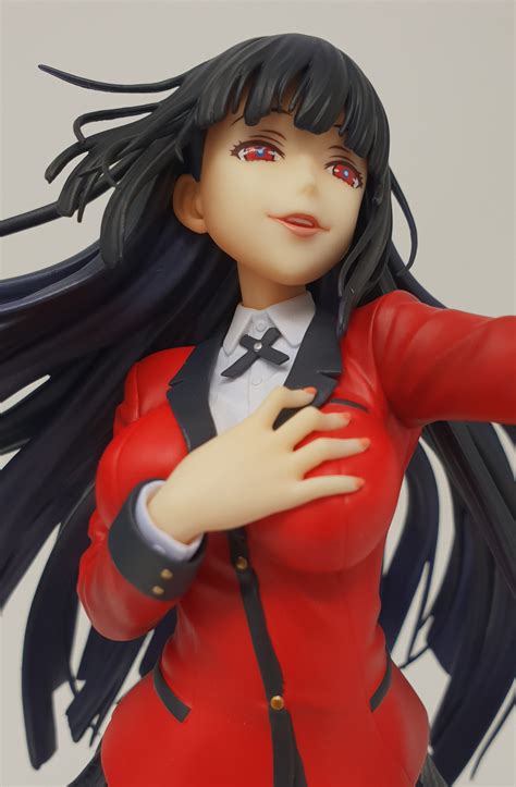 Yumeko's Unique Figure: The Secret Behind Her Astonishing Appearance